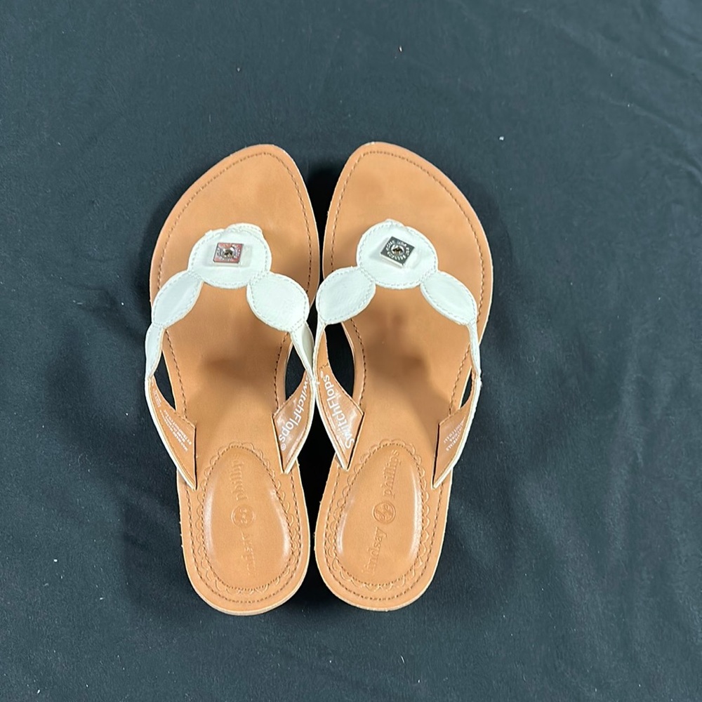 Size 5 Lindsay Phillips Clip Flip Flops
